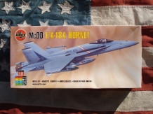 images/productimages/small/F-18A Hornet Airfix 1;72 nw. doos.jpg